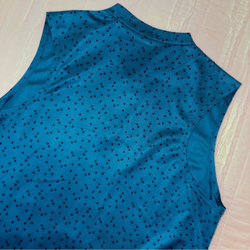 Nike women’s medium dri-fit sleeveless blue print golf/tennis/athletic top